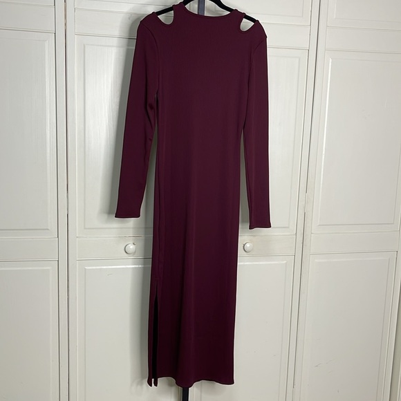 WHBM® FORME Rib Long Sleeve Cutout Dress Size Medium Burgundy - Picture 7 of 10